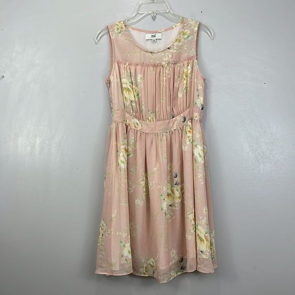 Martin + Osa Dresses & Skirts - 𝅺OSA Pink Floral Dress
